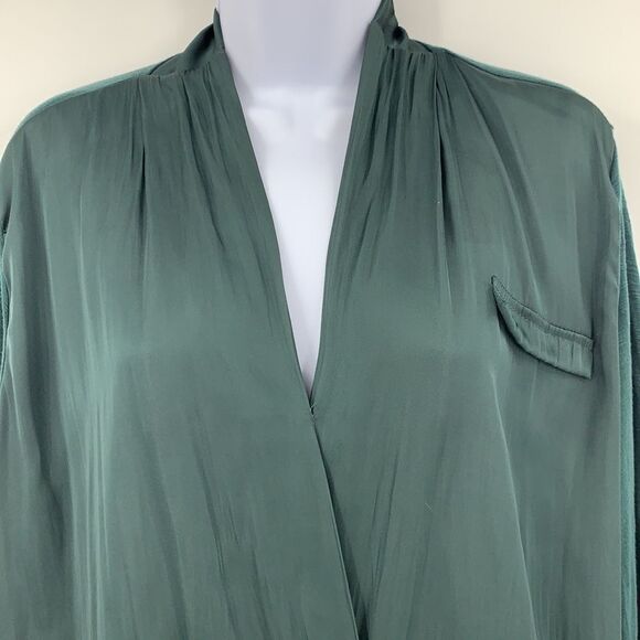 Dolan Emerald Green‎ Top Sz M - Picture 2 of 6
